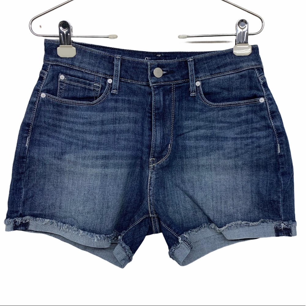 LEVI STRAUSS & CO Signature HiRise Shorts -8/W29